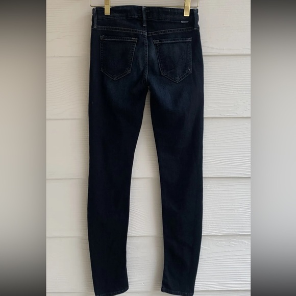 Mother the looker jeans 25 in dark wash: Coffee, tea or me? - Picture 7 of 16